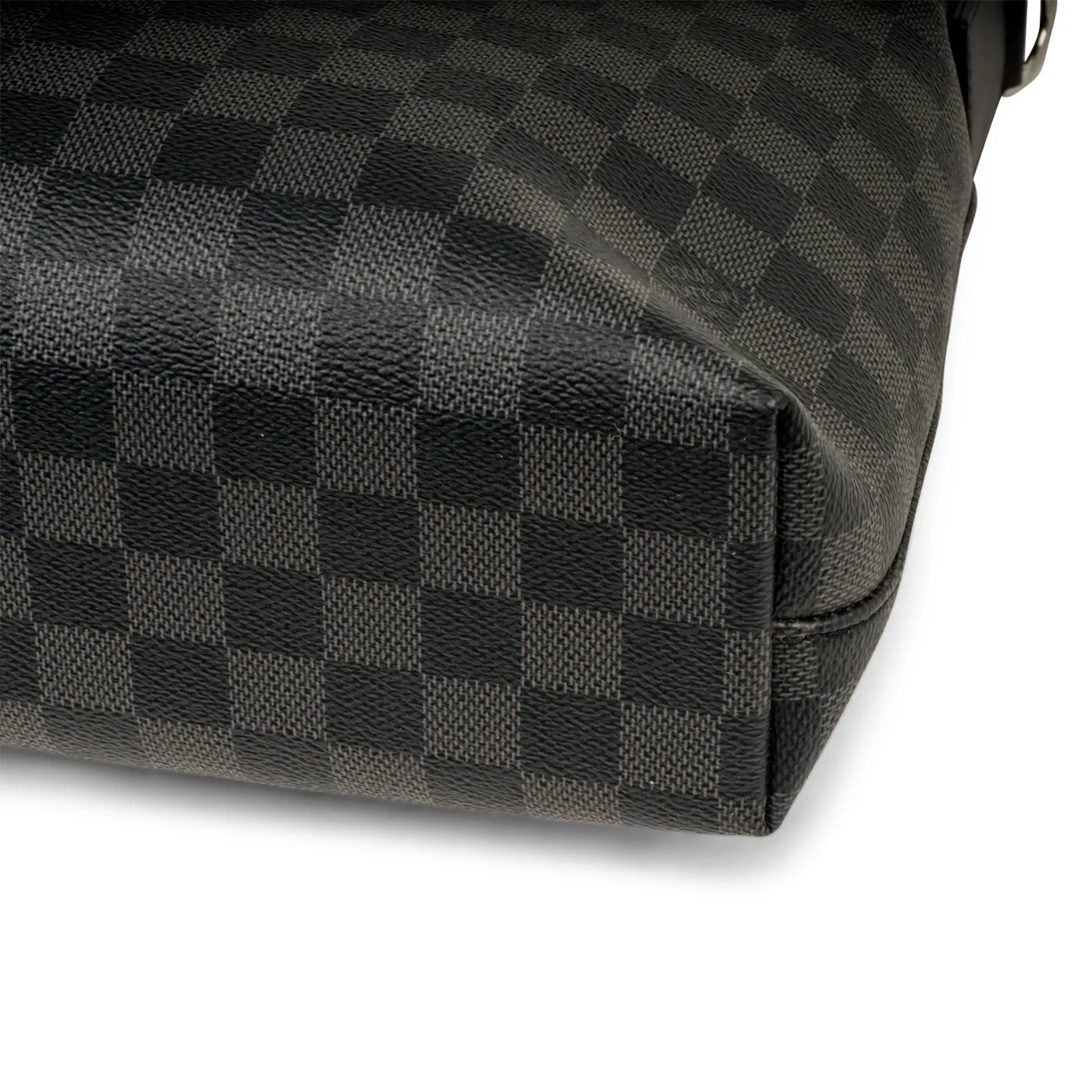7DW Damier Graphite Laptop Bag