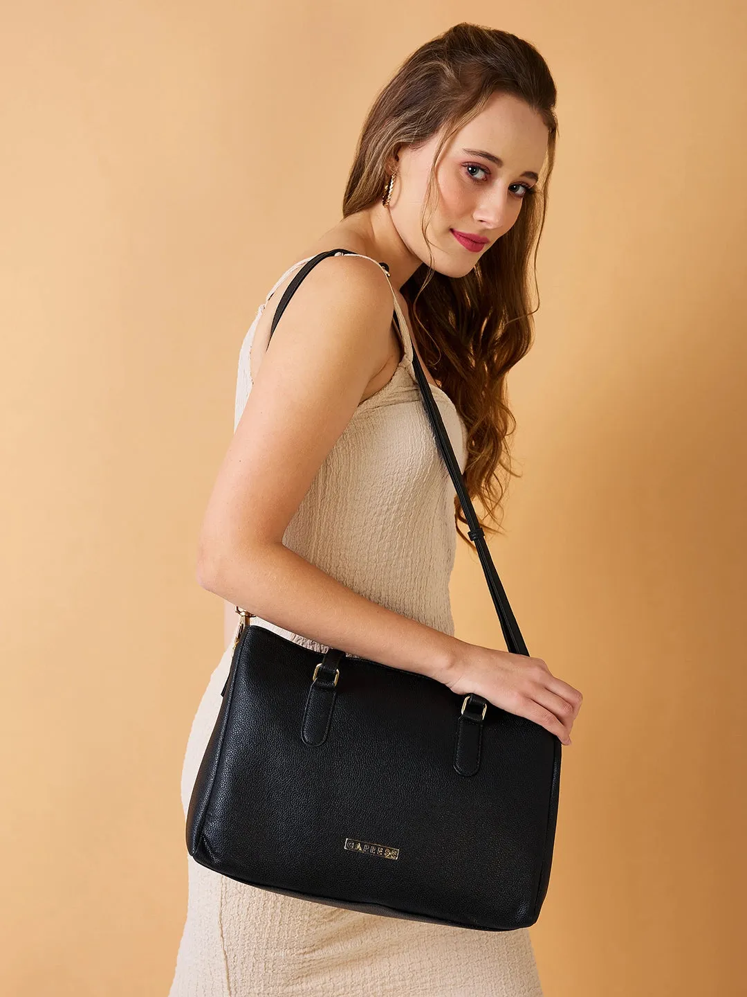 Caprese Jolie Tote Medium Black