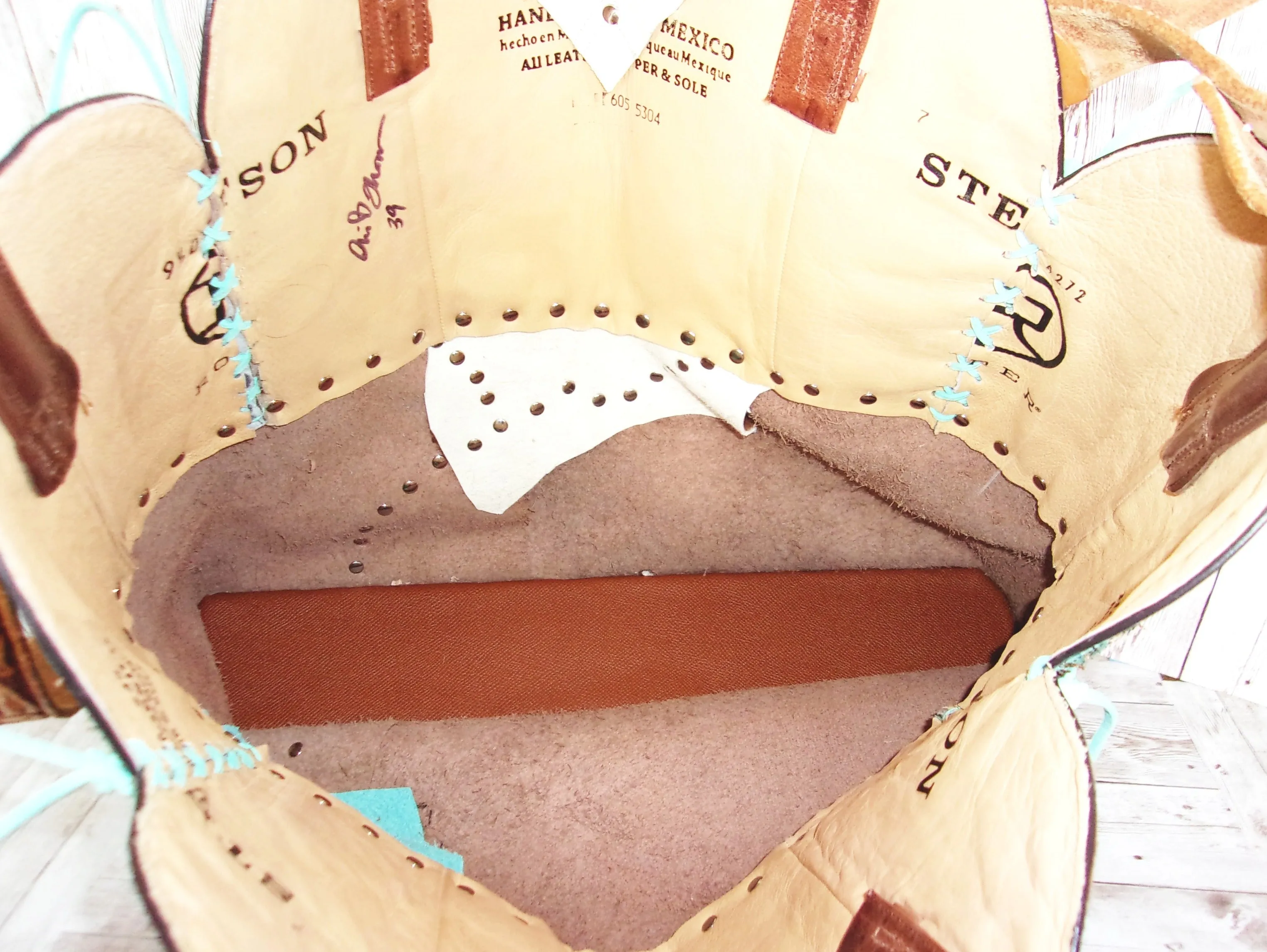 Cowboy Boot Laptop Tote LT39