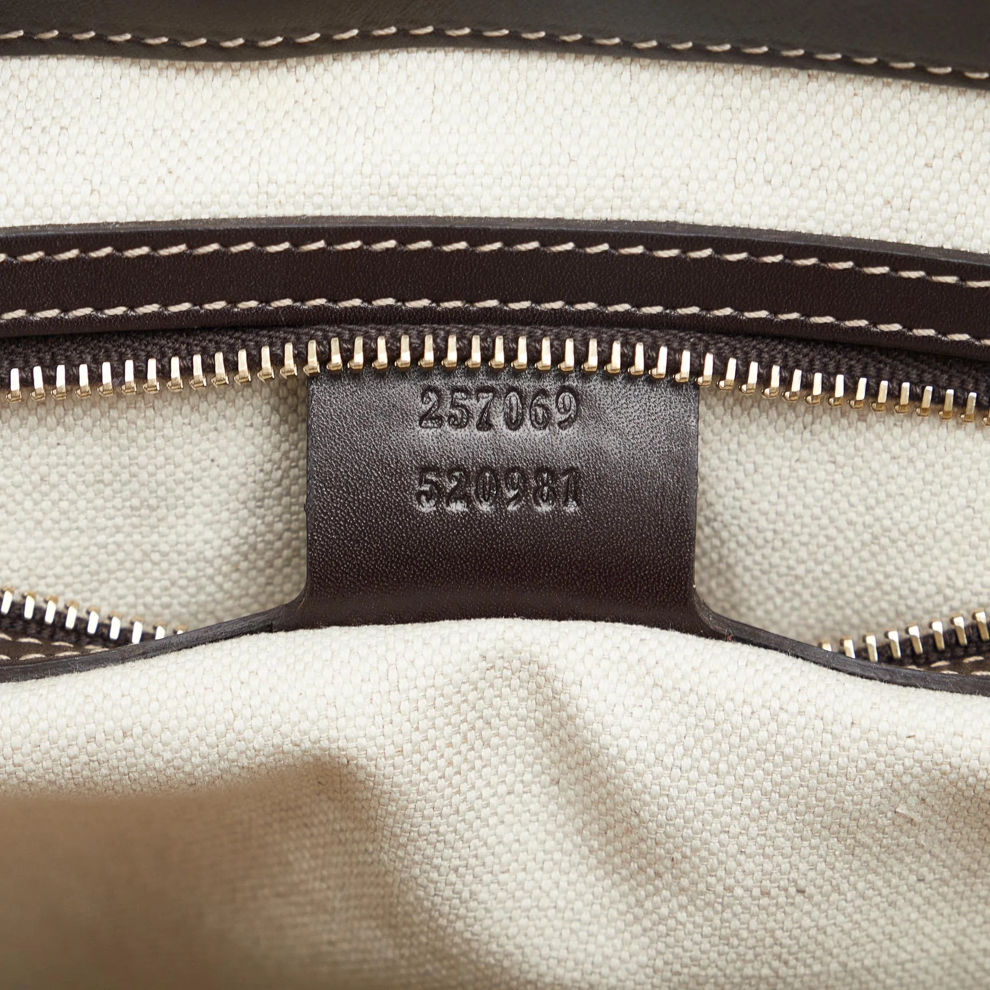 Gucci GG Canvas Lovely Tote Bag (SHG-opVphq)