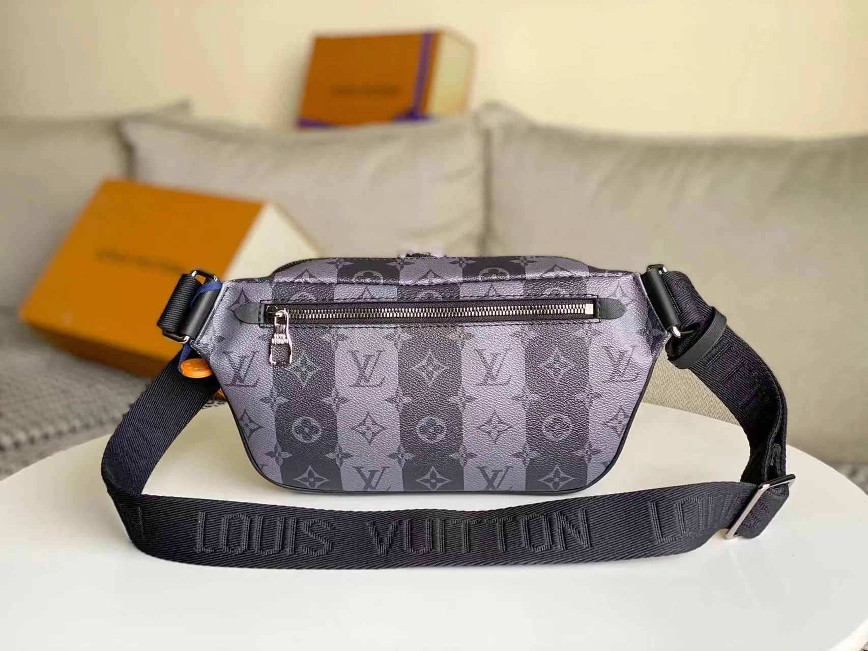 MBG026 New Sling Bag / 13.4x7.7x3.1inch