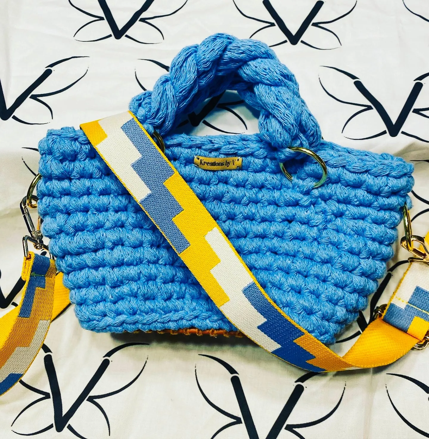 MINI tote bag, Kreations by V Luxury Crochet Handbag