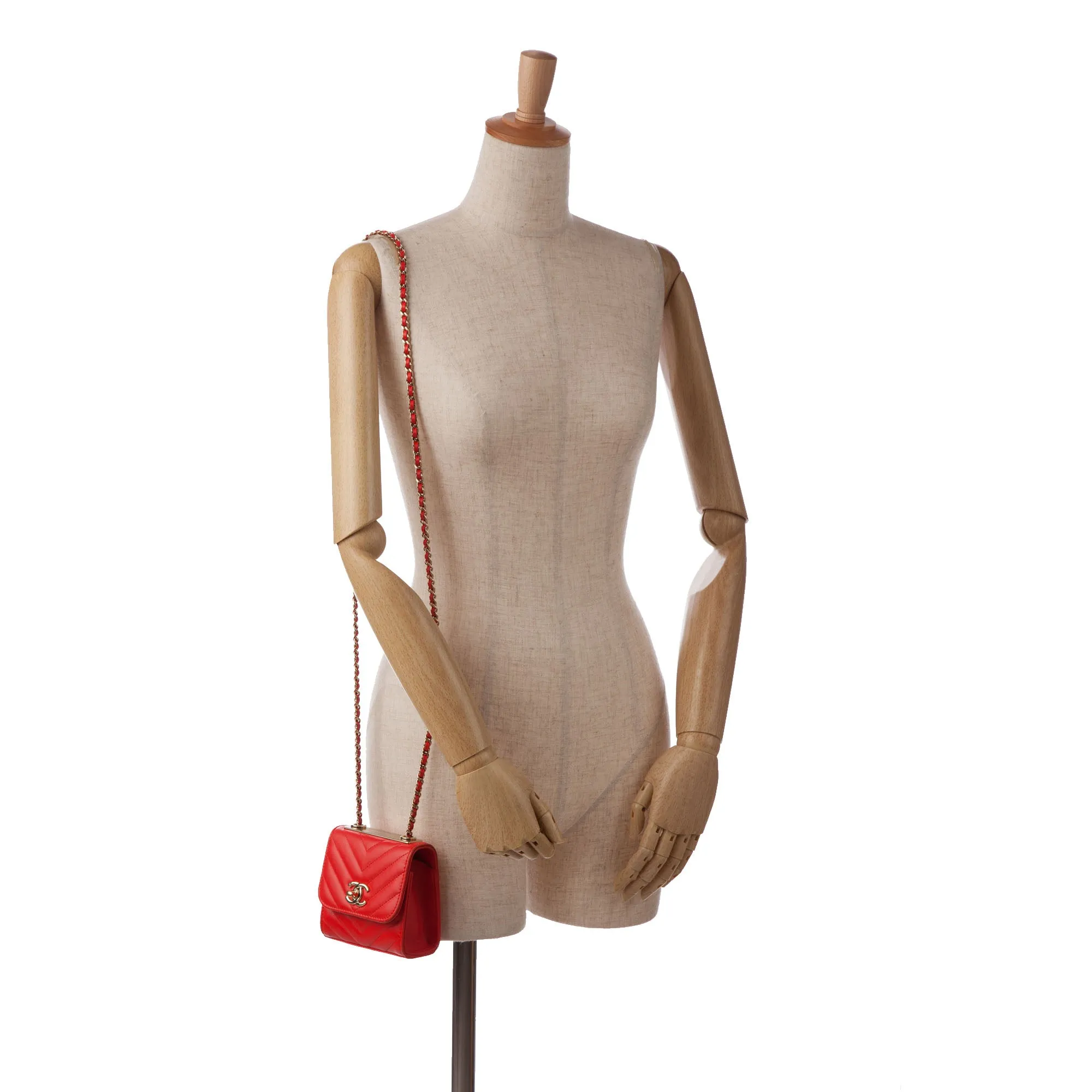 Red Chanel Mini Chevron Quilted Lambskin Trendy CC Chain Wallet Crossbody Bag