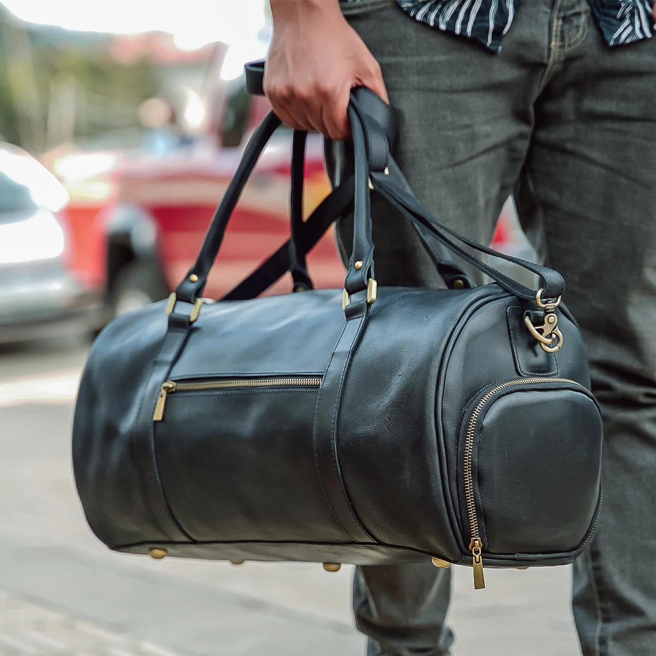 TADU WEEKENDER: Black