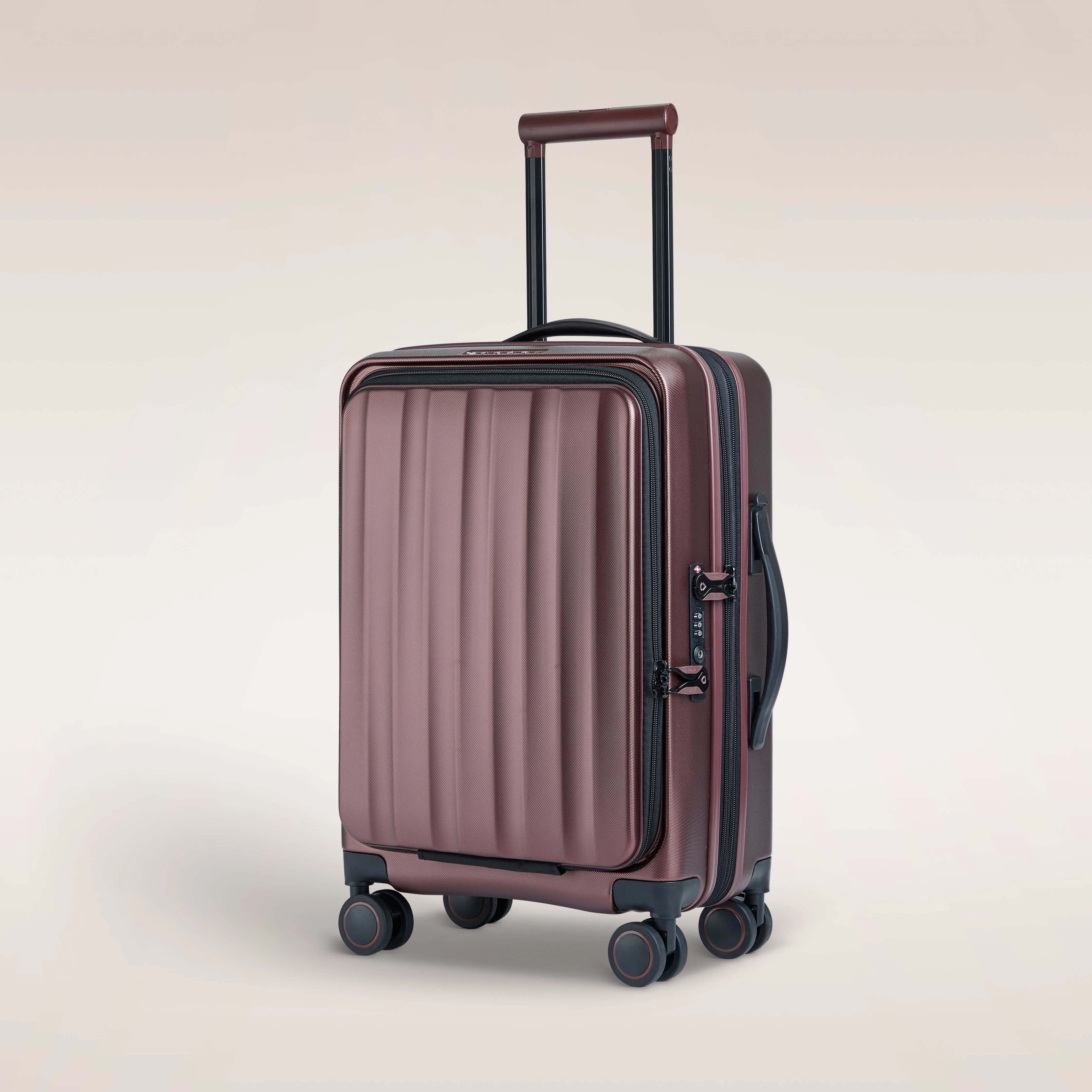 Verage® Greenwich 20" Carry-on Hardside Expandable Spinner Luggage