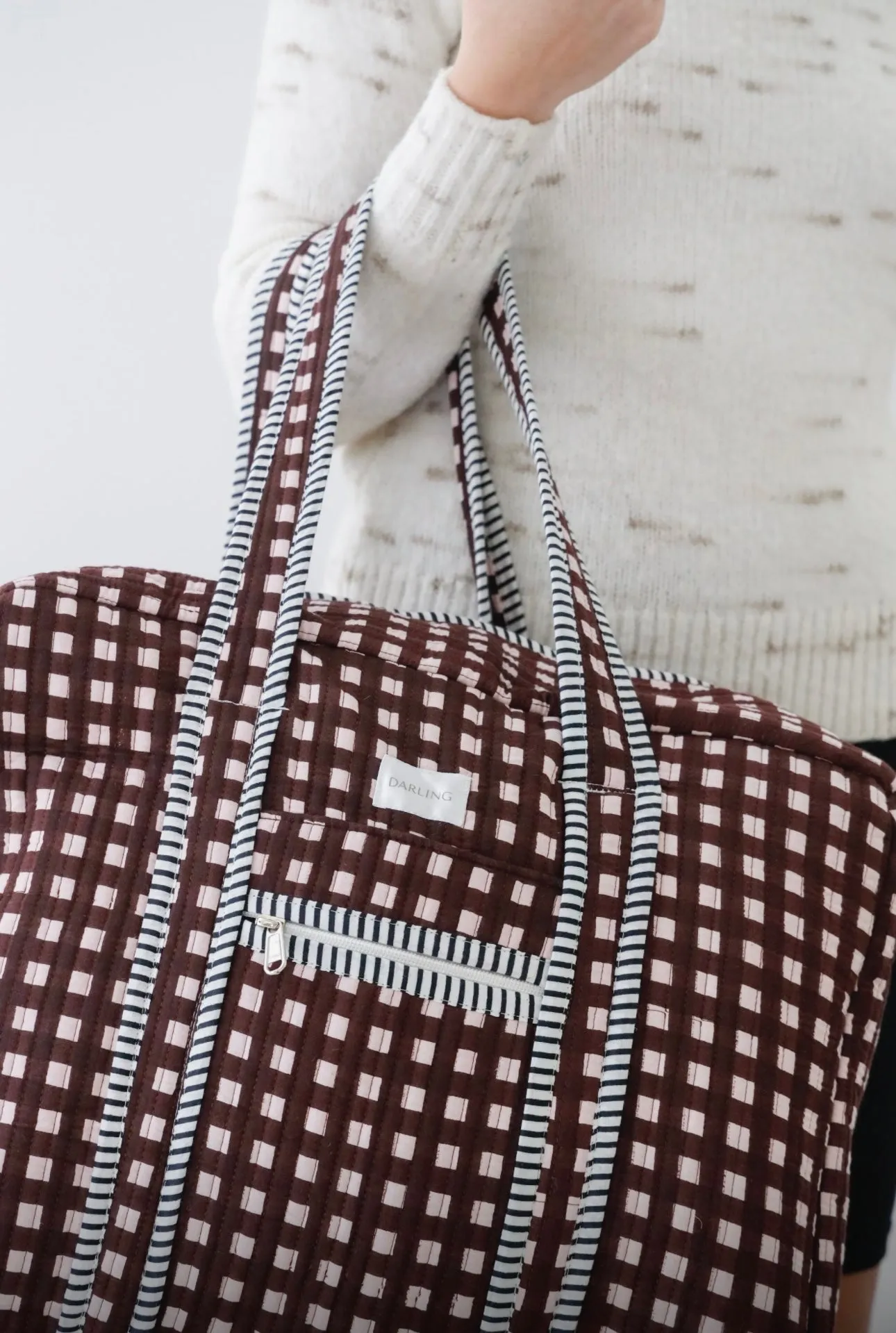 Weekender Bag in Chocolate Check